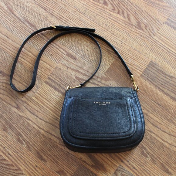 Marc Jacobs Handbags - Marc Jacobs Empire City Leather Crossbody